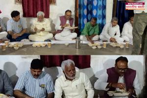 Dy CM Brajesh Pathak in Basti: पुराना डाकखाना की बस्ती में डिप्टी सीएम ने किया सहभोज