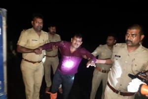 Gorakhpur News: पुलिस मुठभेड़ में बदमाश राजेंद्र यादव उर्फ सोखा को लगी गोली, घायल